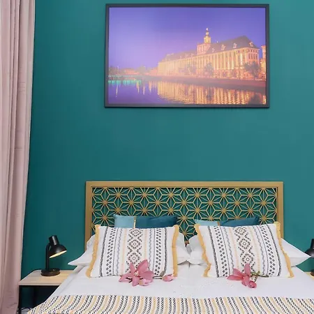 Na Bulwarach By Renters *