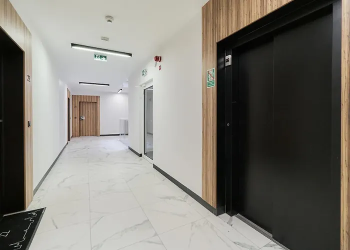 Na Bulwarach By Renters *